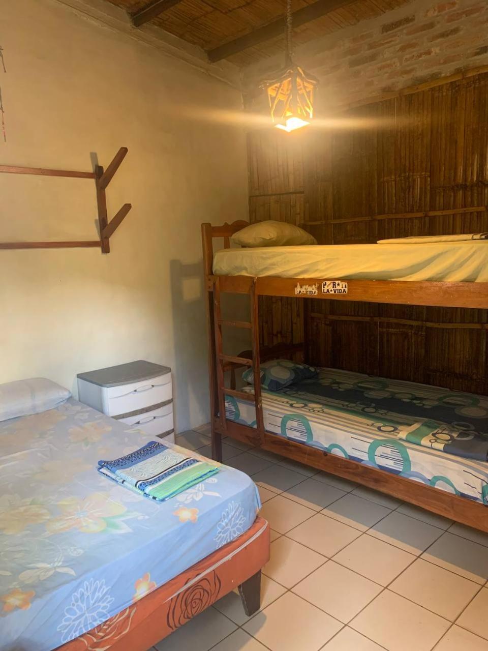 Hostal Mamacucha Montañita Extérieur photo